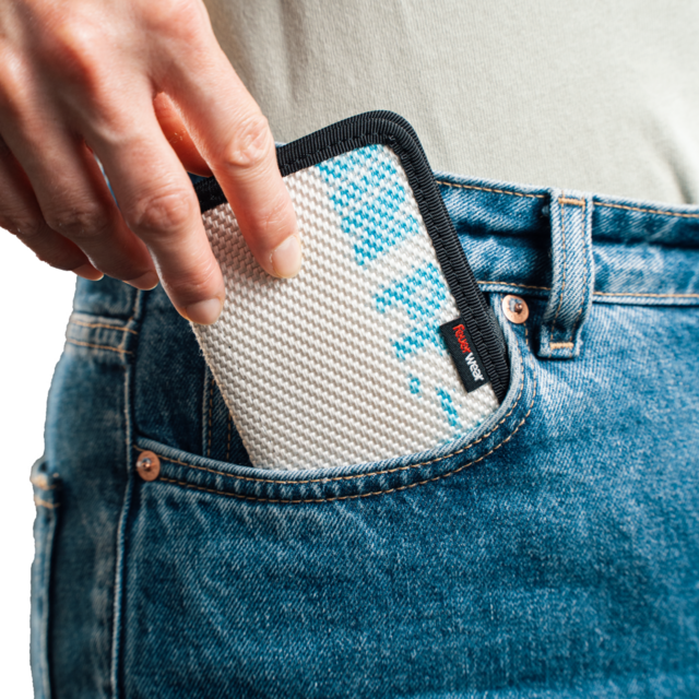 Cardholder Kelly - ke200172