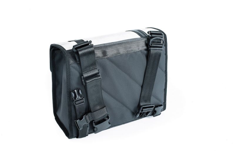 Mit Messenger Bag Gordon 18L hast Du die Hand frei und die Ausrüstung am Mann Mit Messenger Bag Gordon hast Du die Hand frei und die Ausrüstung am Mann