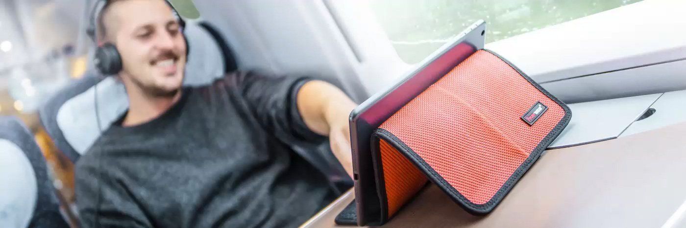 iPad Tasche Rob aus gebrauchtem Feuerwehrschlauch