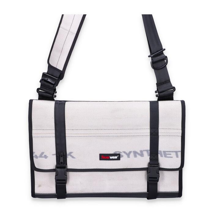 Messenger Bag Gordon 18L - x8201704