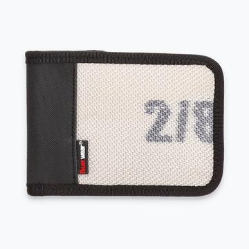  - f214075