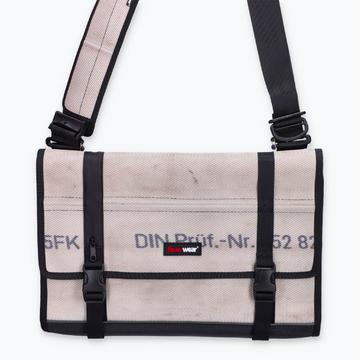 Messenger Bag Gordon 18L - x8201529